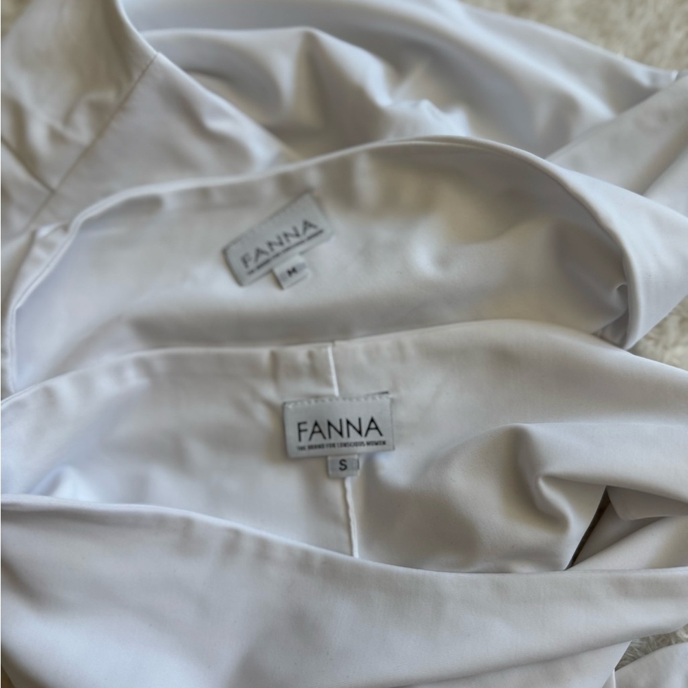FANNA Flow Top and Shorts Set -White - Picture 7 of 7
